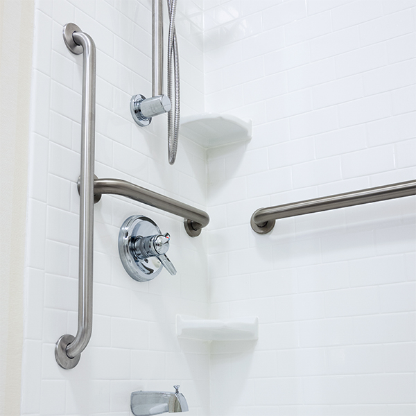 Where To Install Grab Bars Add Safety, Where Do You Put Grab Bars On The Wall In A Bathtub